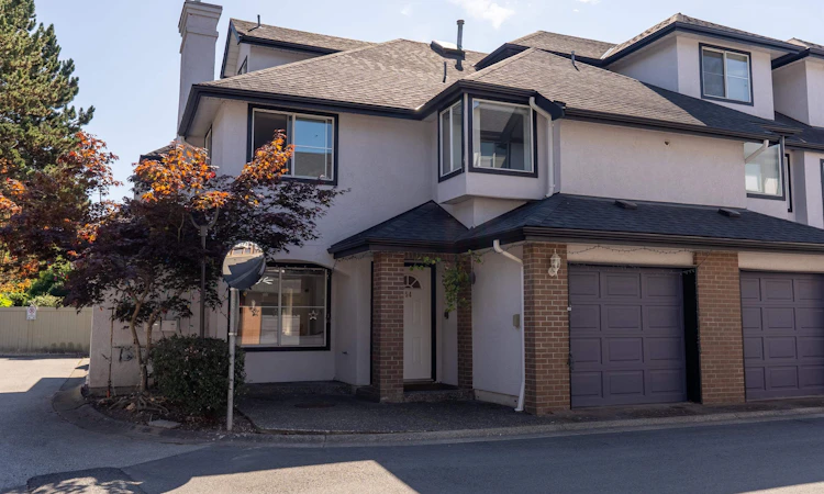 54-8120 General Currie Road