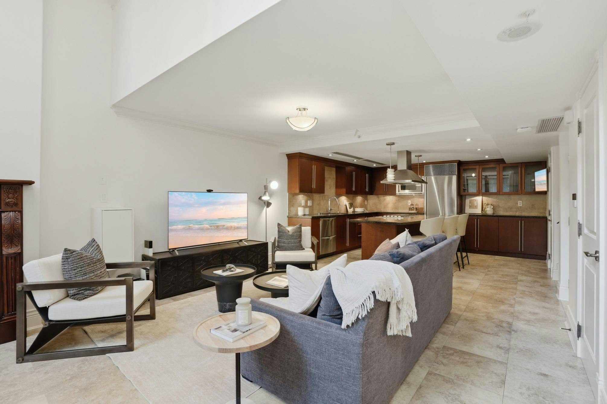 1260 Richards Street, Vancouver, BC, V6B 3G2 - 9