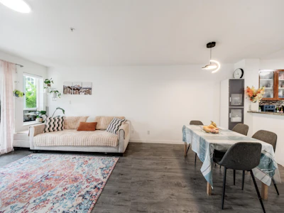305-8120 Jones Road - 5