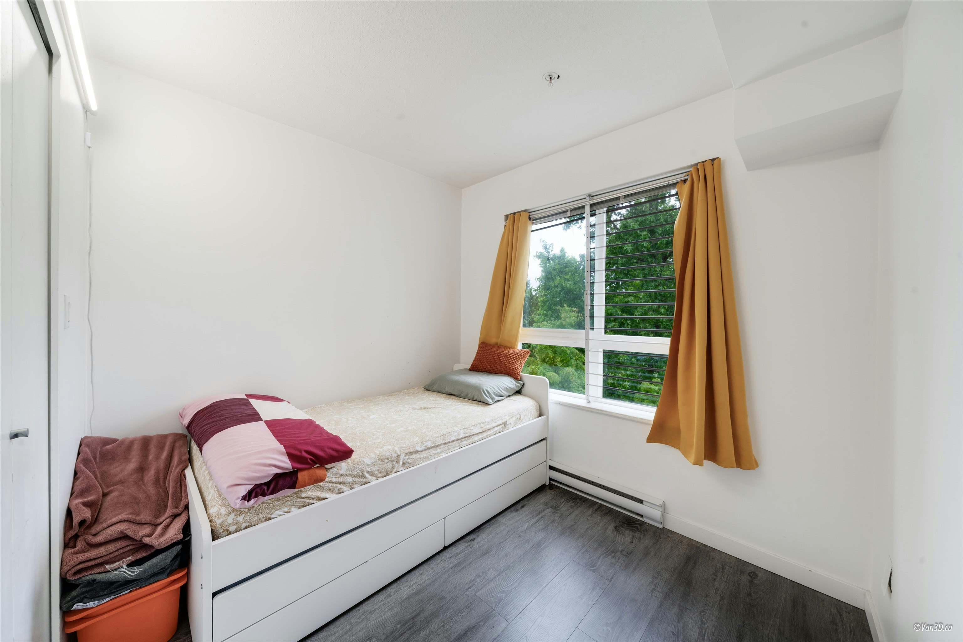 305-8120 Jones Road - 4