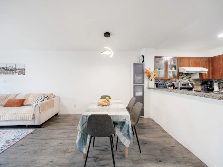305-8120 Jones Road, Richmond, BC, V6Y 4K7 - 10