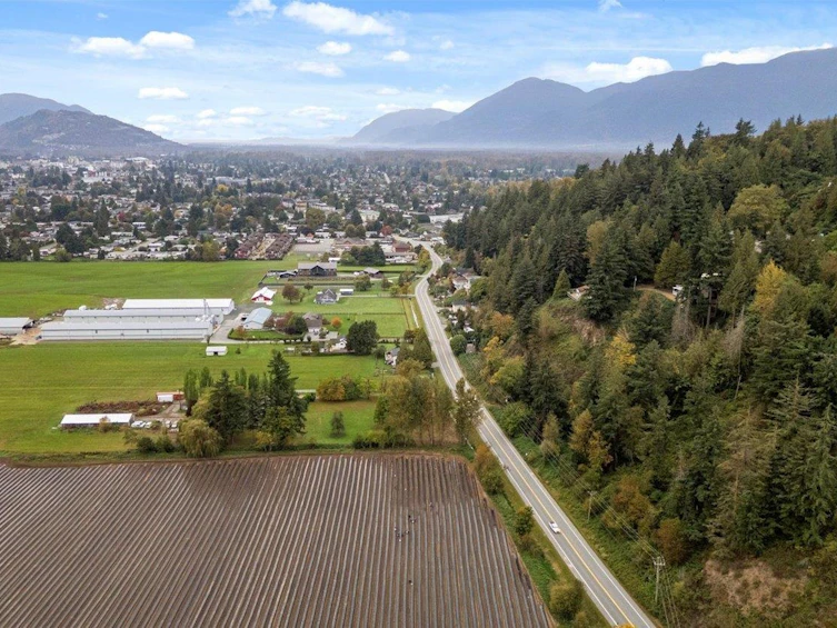 47165 Yale Road, Chilliwack, BC, V2P 7M9 - 13