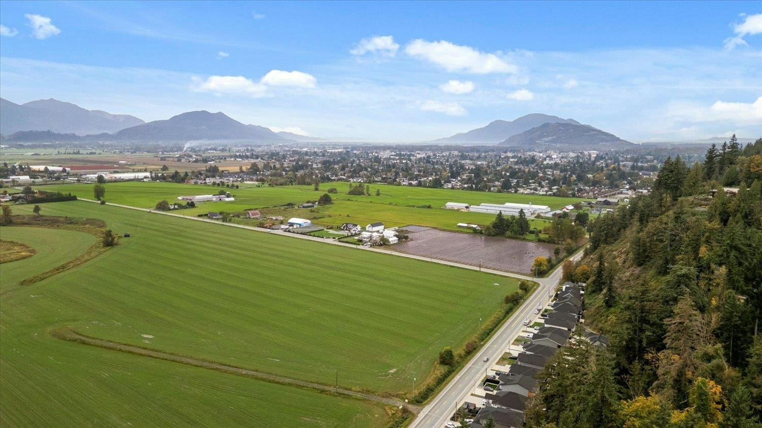 47165 Yale Road, Chilliwack, BC, V2P 7M9 - 5