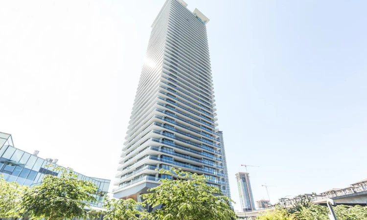 3002-4720 Lougheed Highway