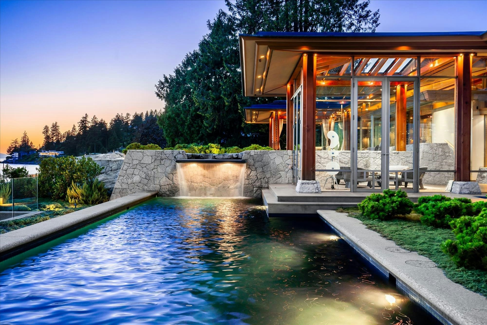 3330 Radcliffe Avenue, West Vancouver, BC, V7V 1G6 - 7