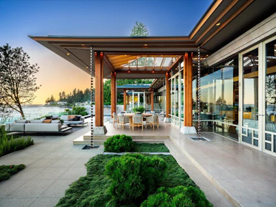 3330 Radcliffe Avenue - 2