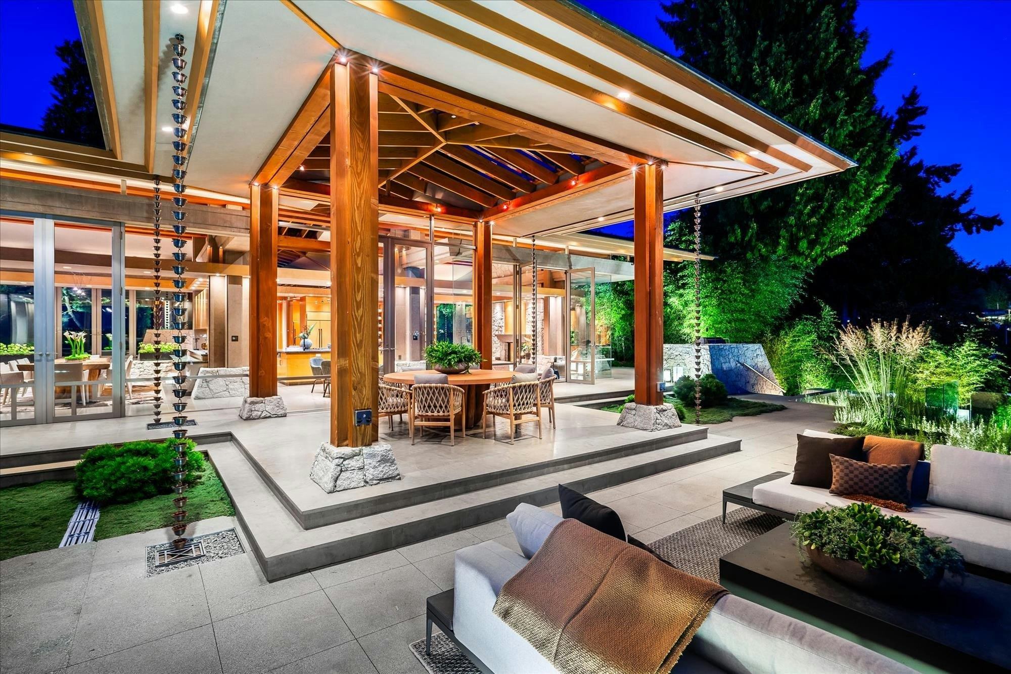 3330 Radcliffe Avenue, West Vancouver, BC, V7V 1G6 - 35