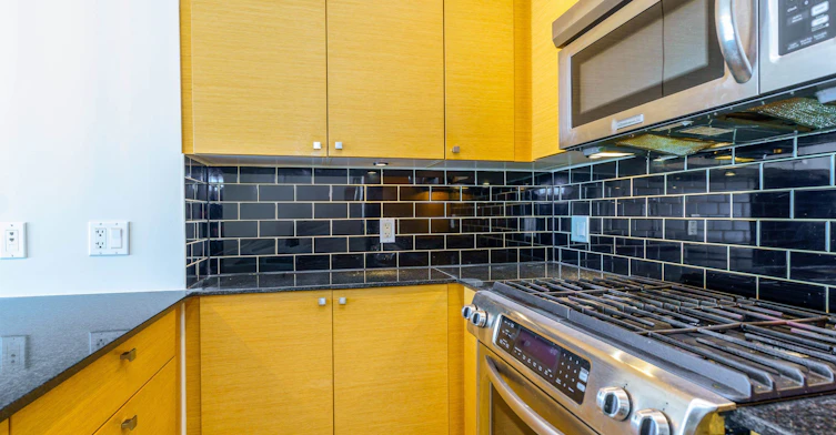 1003-110 Brew Street, Port Moody, BC, V5G 4L7 - 15