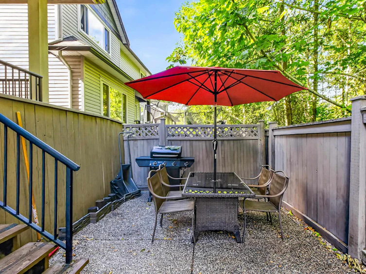 8266 211 Street, Langley, BC, V2Y 0E4 - 35