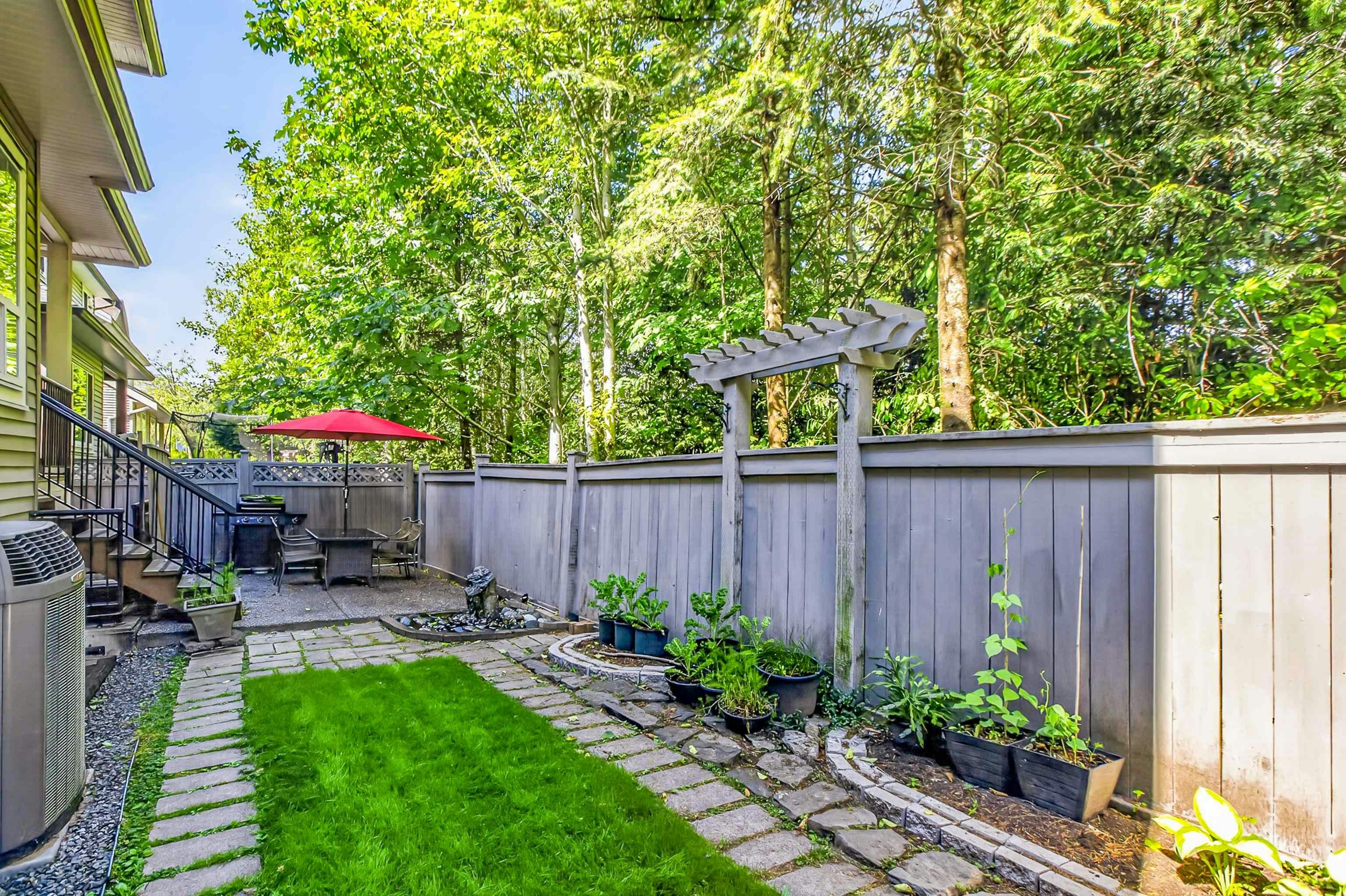 8266 211 Street, Langley, BC, V2Y 0E4 - 34