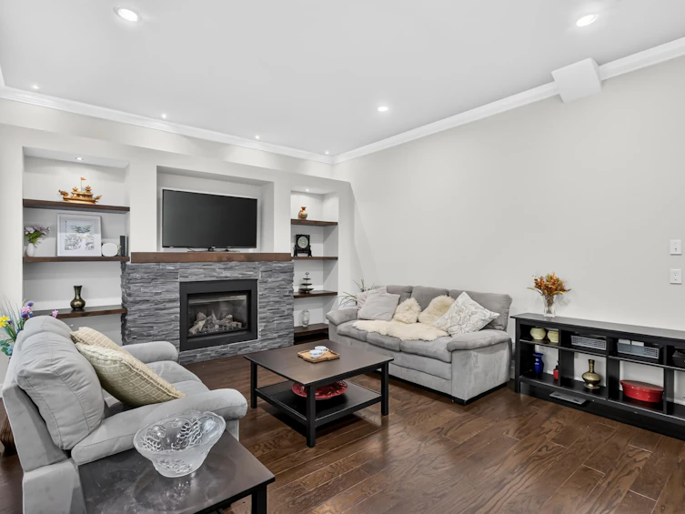 8266 211 Street, Langley, BC, V2Y 0E4 - 17