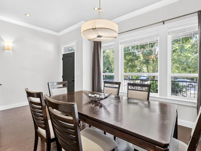 8266 211 Street - 4