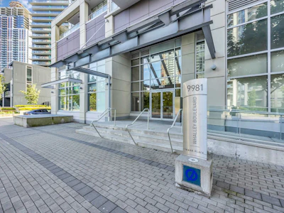 807-9981 Whalley Boulevard - 3