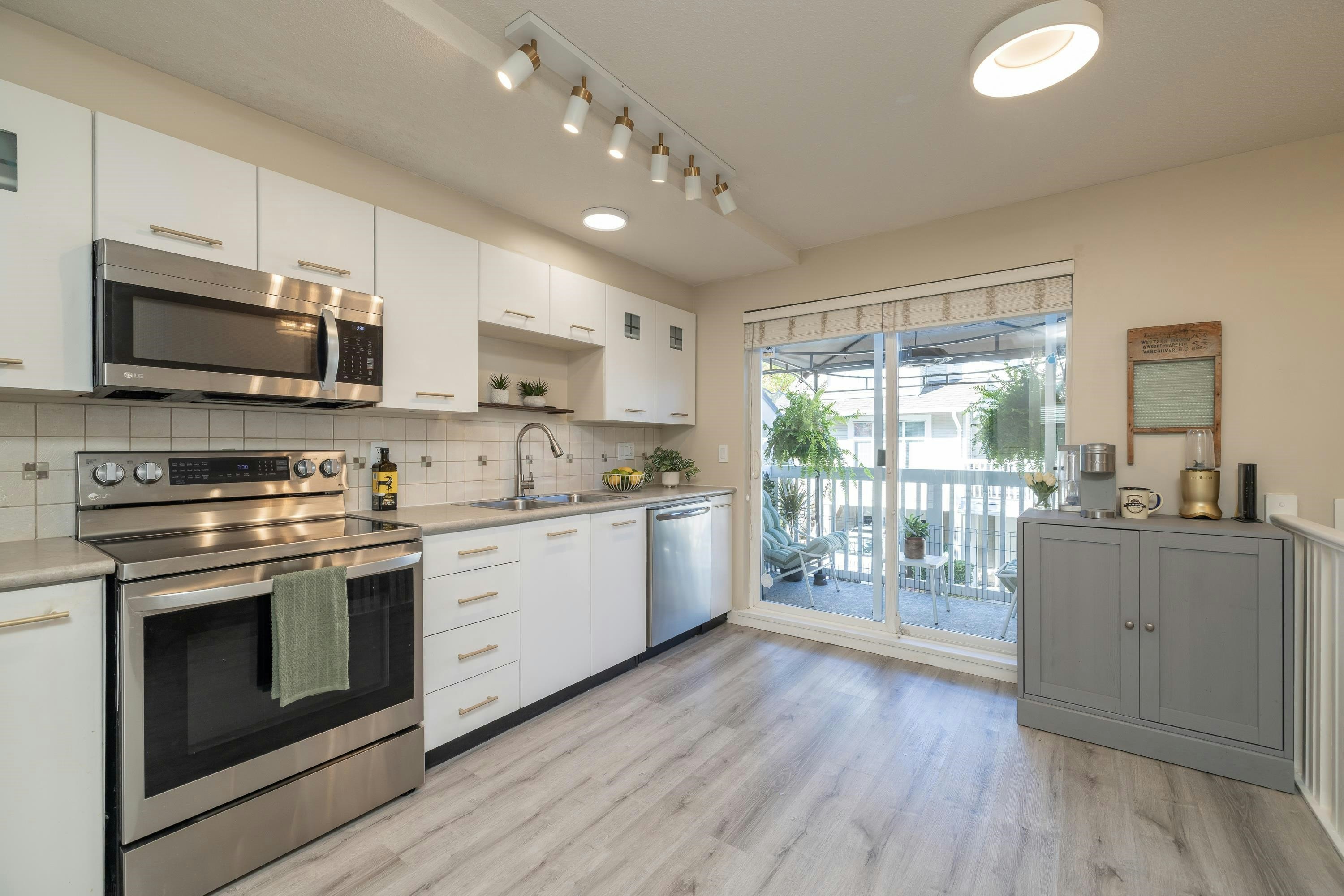 57-7179 201 Street - 3