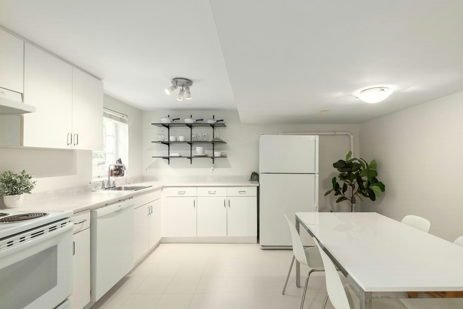 3114 Turner Street, Vancouver, BC, V5K 2H1 - 15