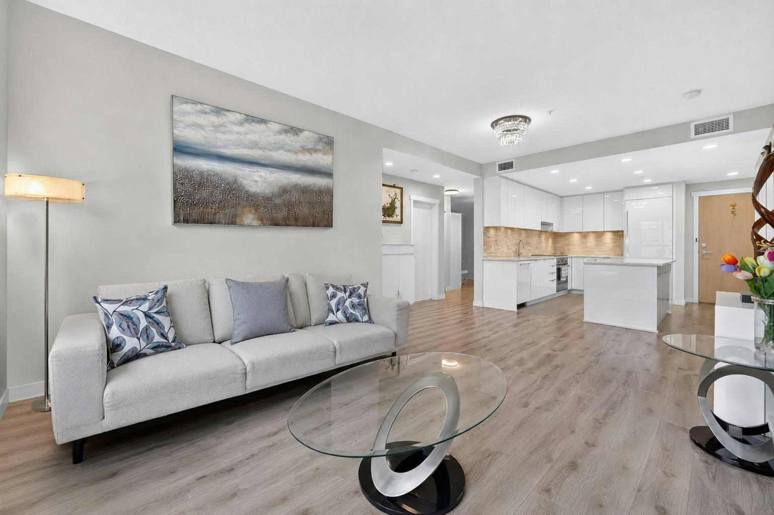 307-9233 Odlin Road - 3