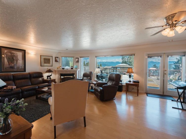 1205 St Andrews Road, Gibsons, BC, V0N 1V1 - 9