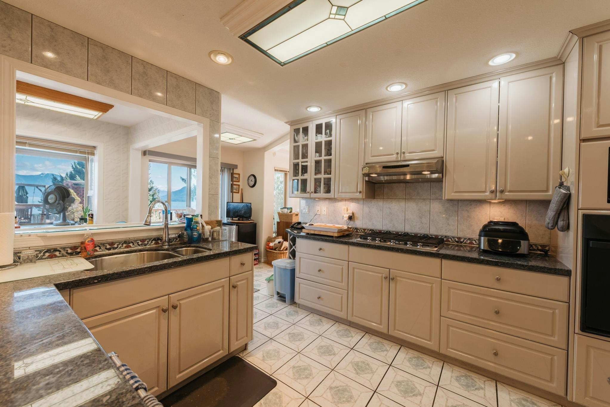 1205 St Andrews Road, Gibsons, BC, V0N 1V1 - 14