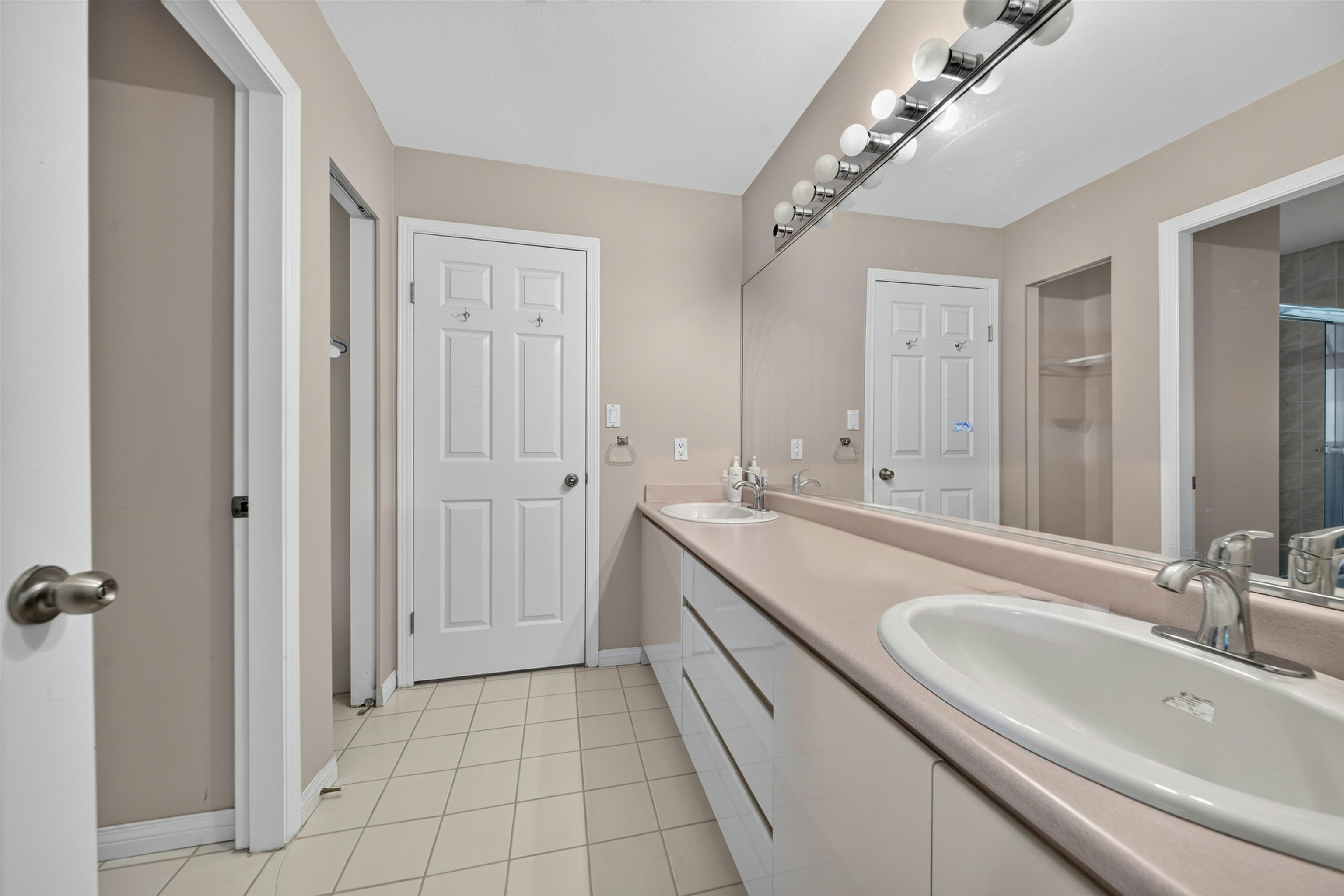 10791 Southdale Road, Richmond, BC, V7A 2X1 - 26