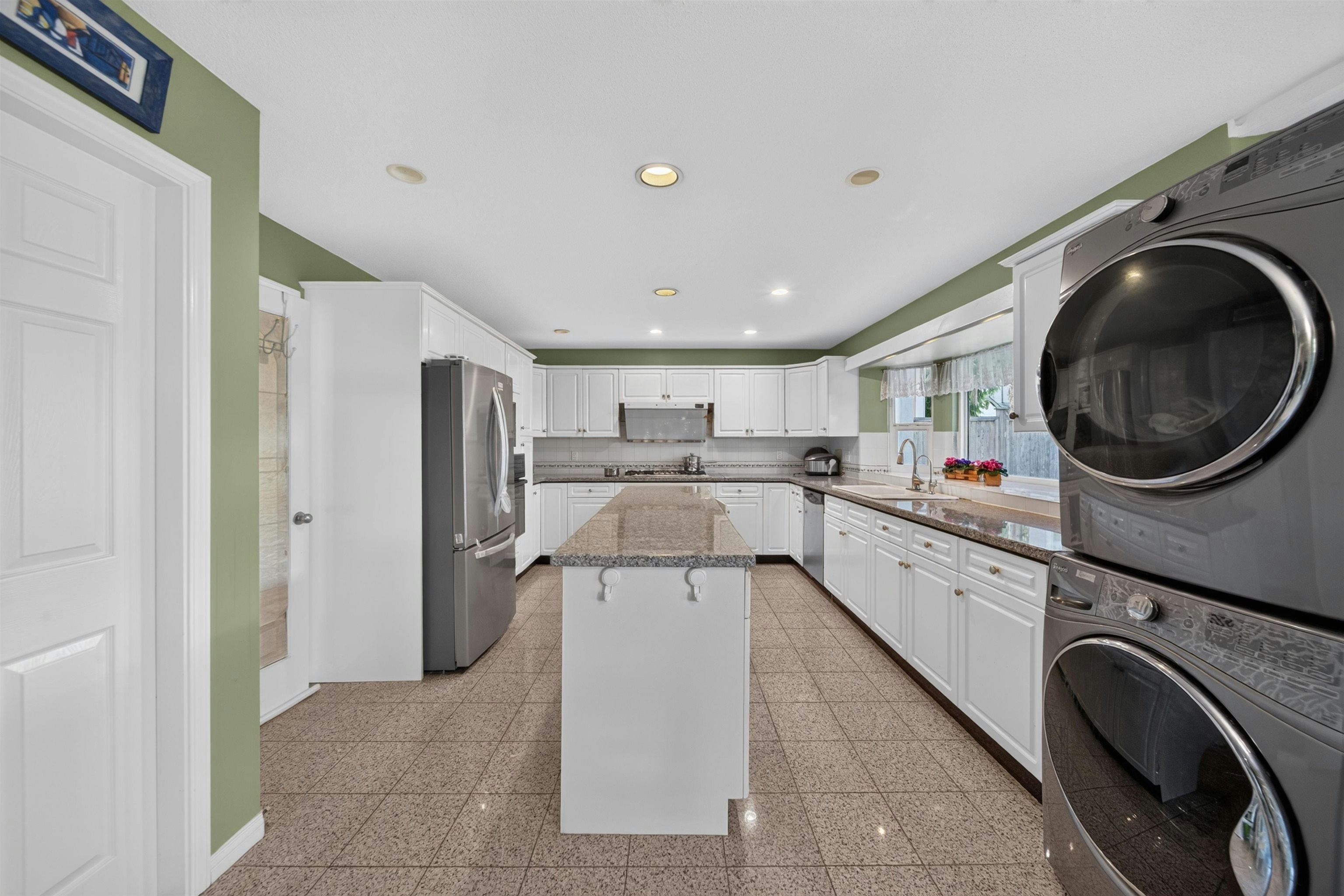 10791 Southdale Road, Richmond, BC, V7A 2X1 - 13