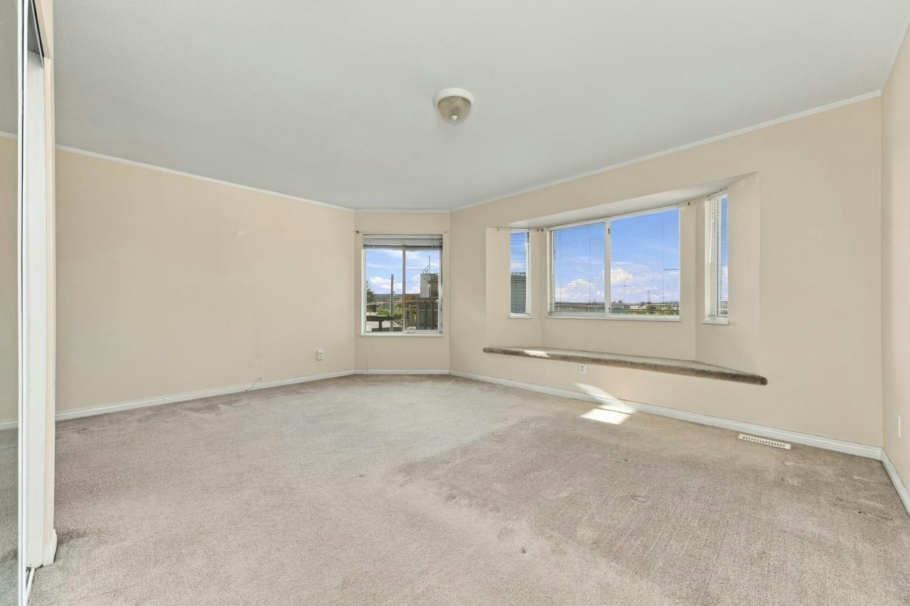 423-425 E 2nd Street, North Vancouver, BC, V7L 1C9 - 14
