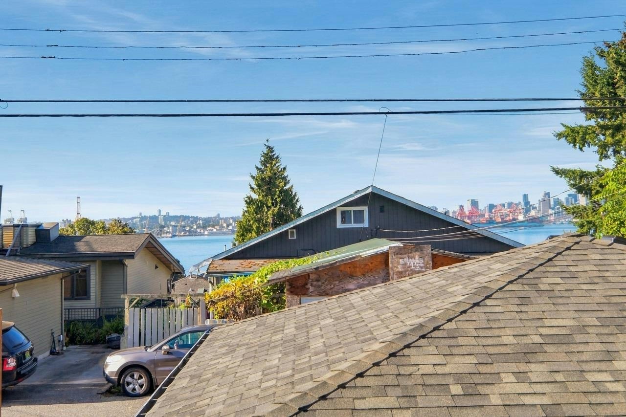 423-425 E 2nd Street, North Vancouver, BC, V7L 1C9 - 20