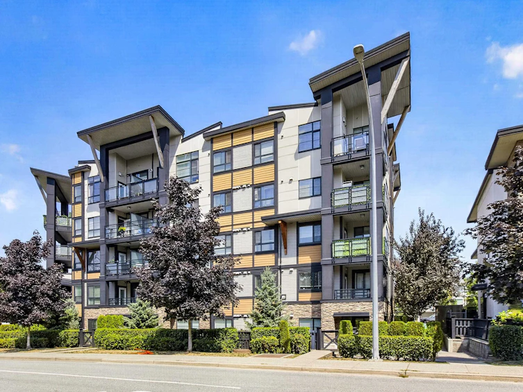 218-20829 77a Avenue, Langley, BC, V2Y 0Y5