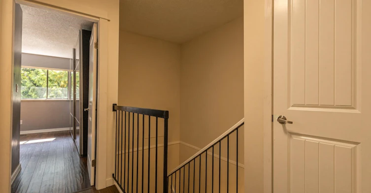 6890 Beechcliffe Drive, Burnaby, BC, V5B 4R3 - 29