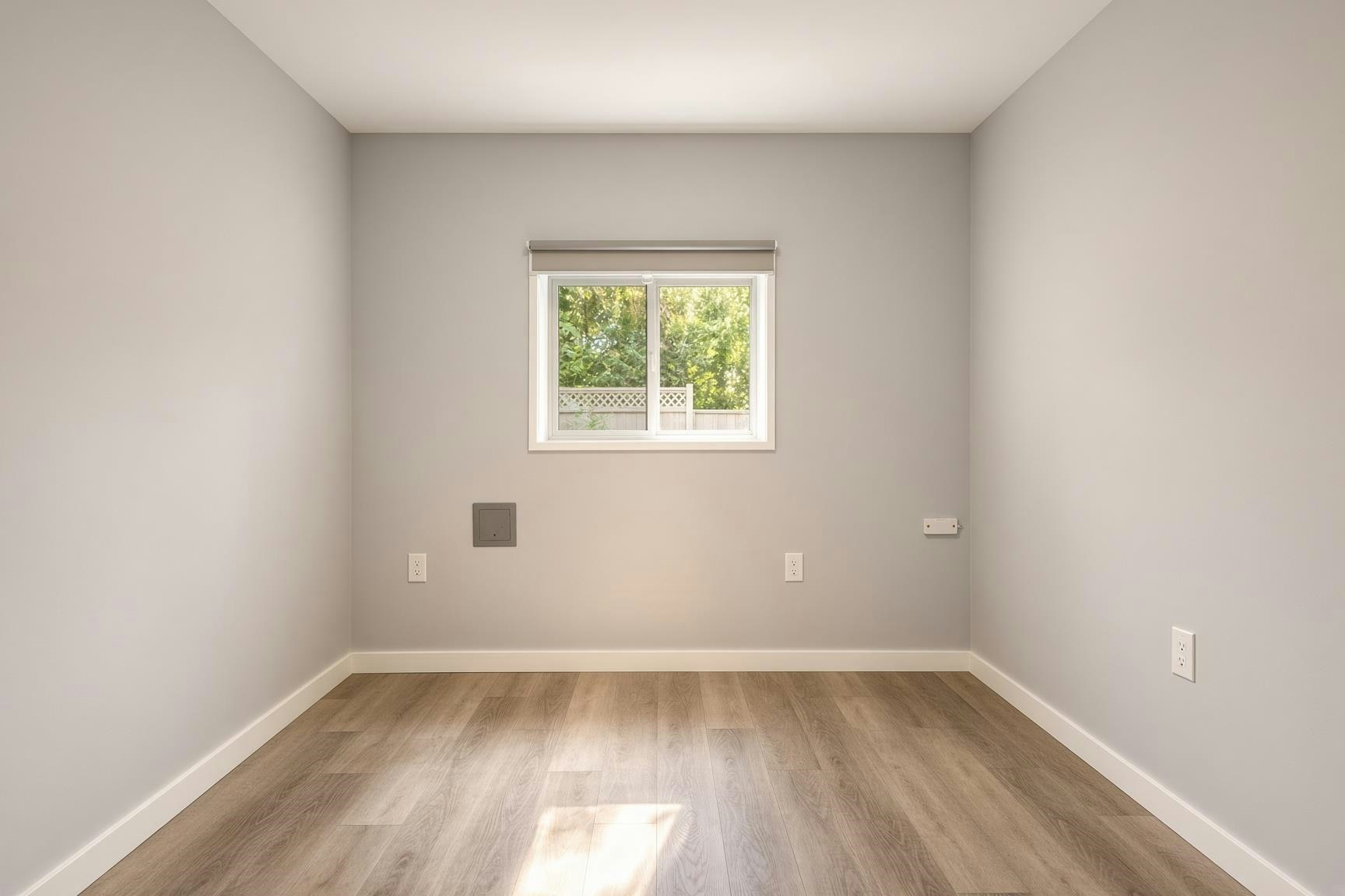 6890 Beechcliffe Drive, Burnaby, BC, V5B 4R3 - 26