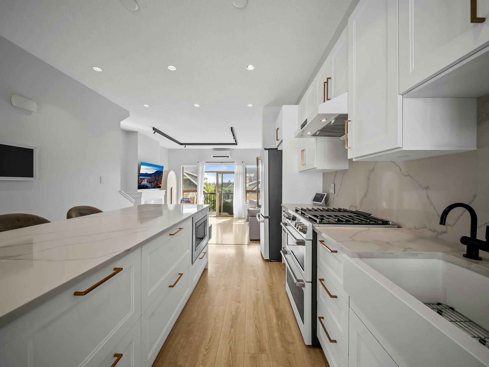 186-3105 Dayanee Springs Boulevard - 5