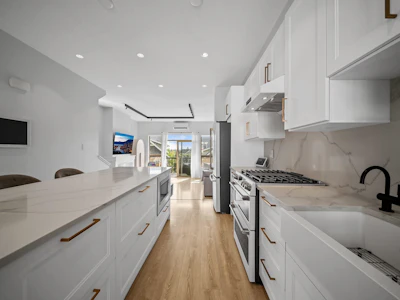 186-3105 Dayanee Springs Boulevard - 5
