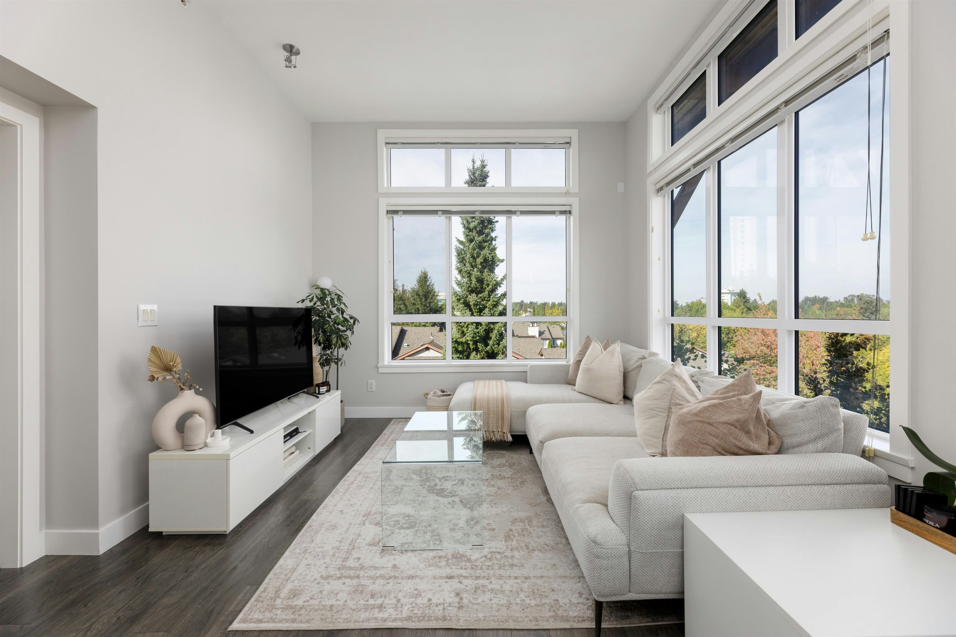 407-10477 154 Street, Surrey, BC, V3R 0C6
