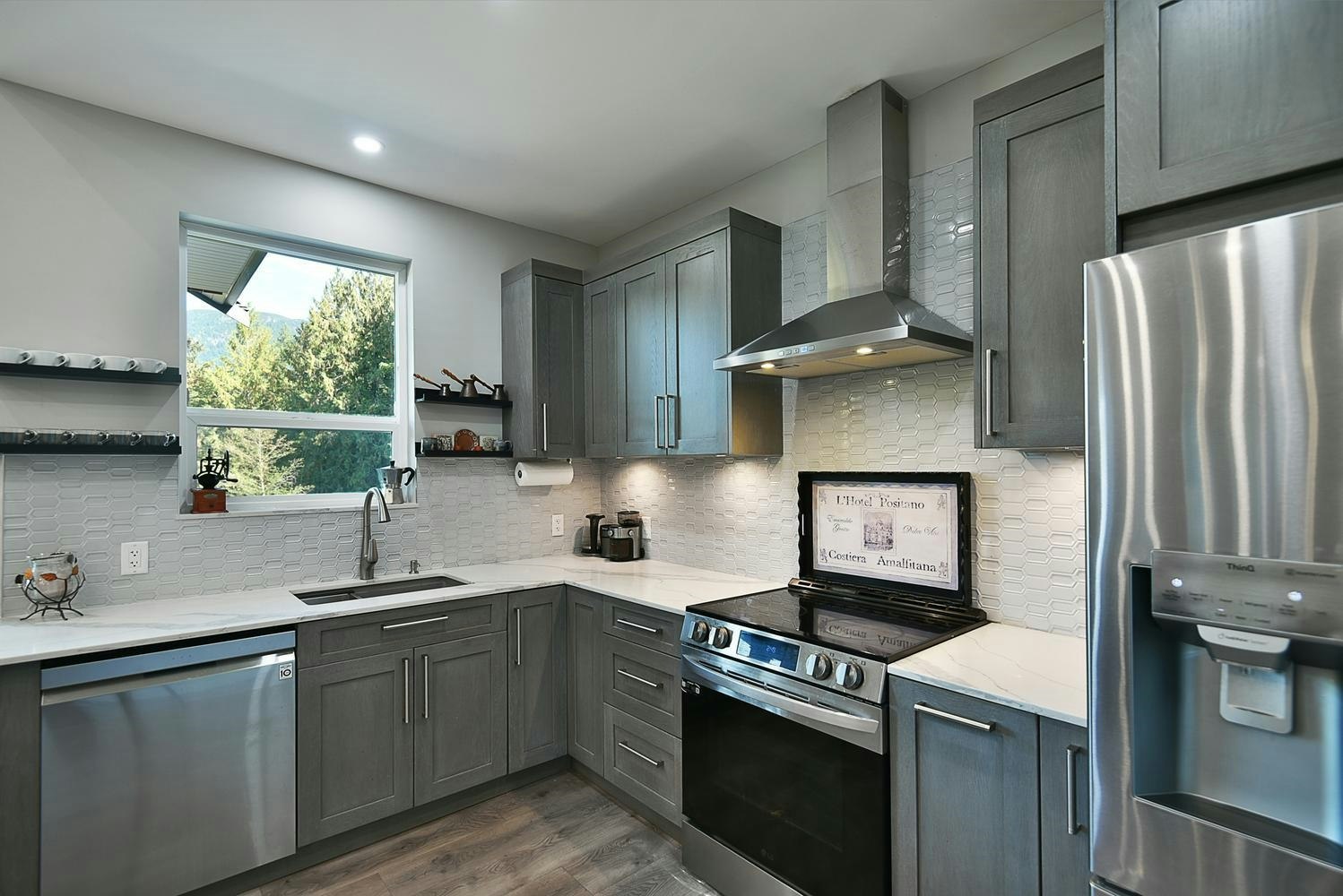 5611 E Oyster Bay Road, Pender Harbour Egmont, BC, V0N 2H1 - 10
