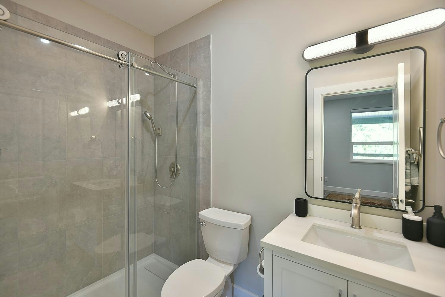 5611 E Oyster Bay Road, Pender Harbour Egmont, BC, V0N 2H1 - 29