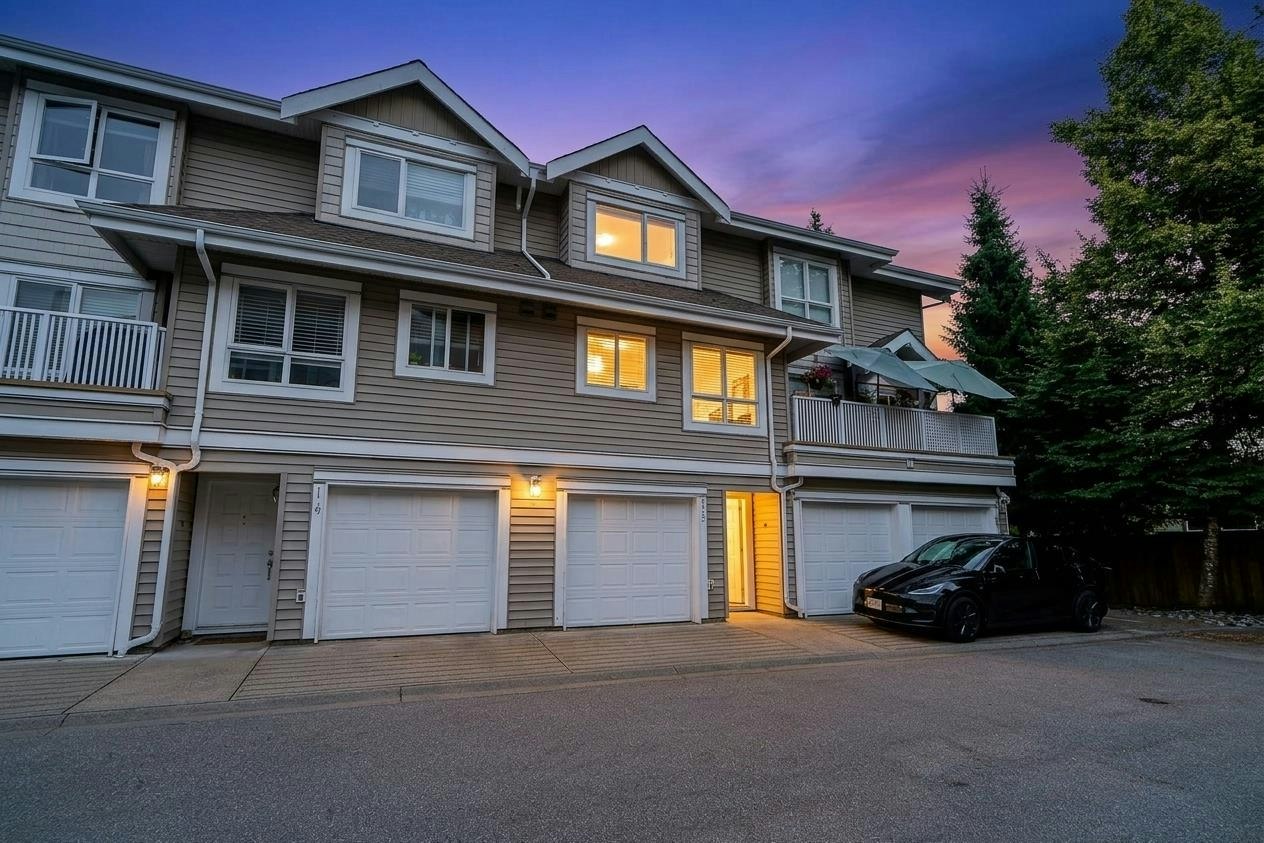 15-8968 208 Street, Langley, BC, V1M 4C5