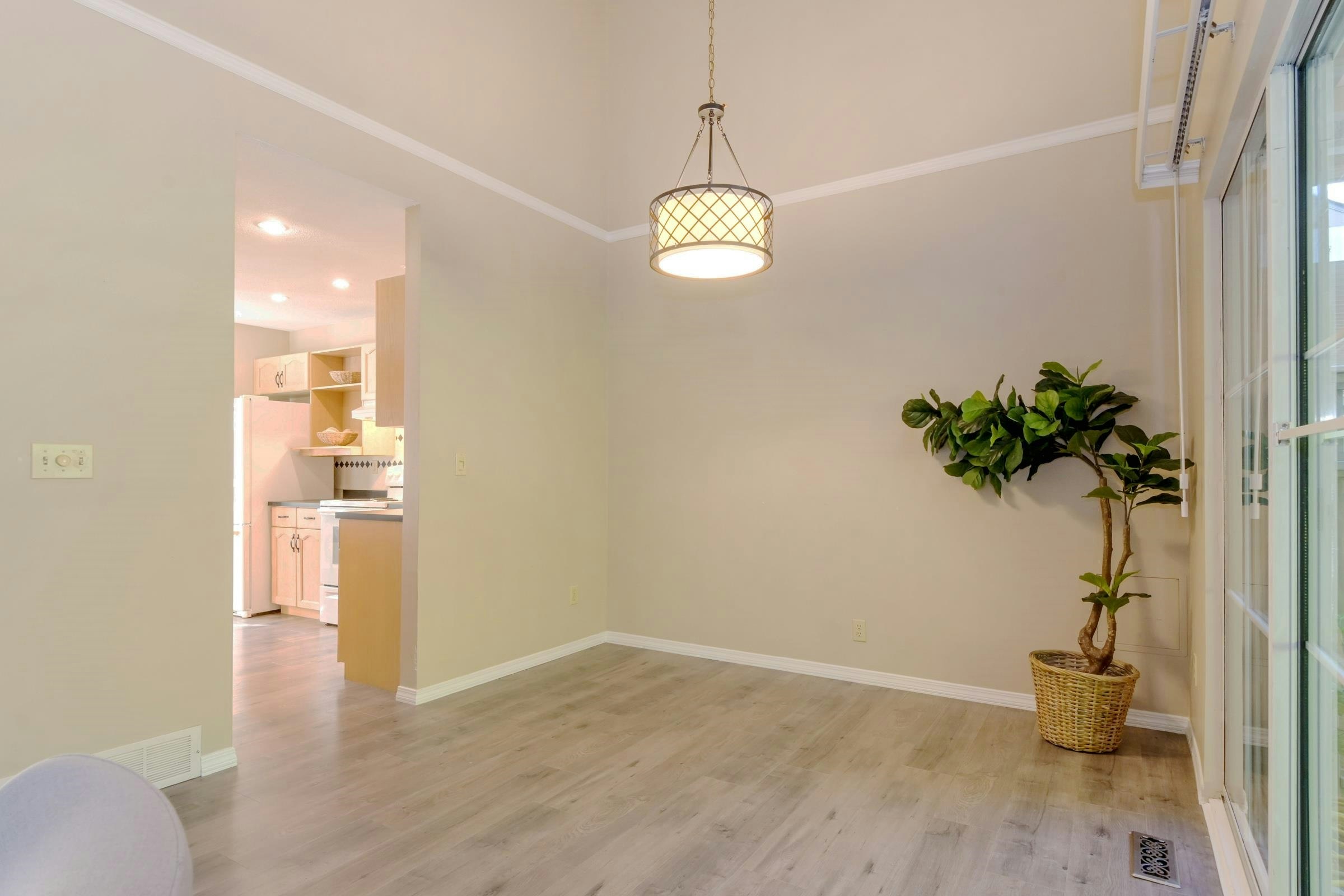 39-6140 192 Street, Surrey, BC, V3S 7V7 - 9