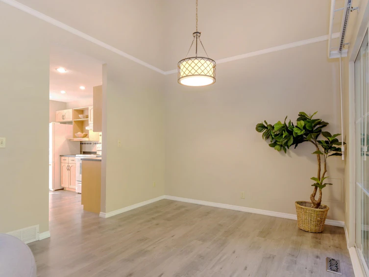 39-6140 192 Street, Surrey, BC, V3S 7V7 - 9