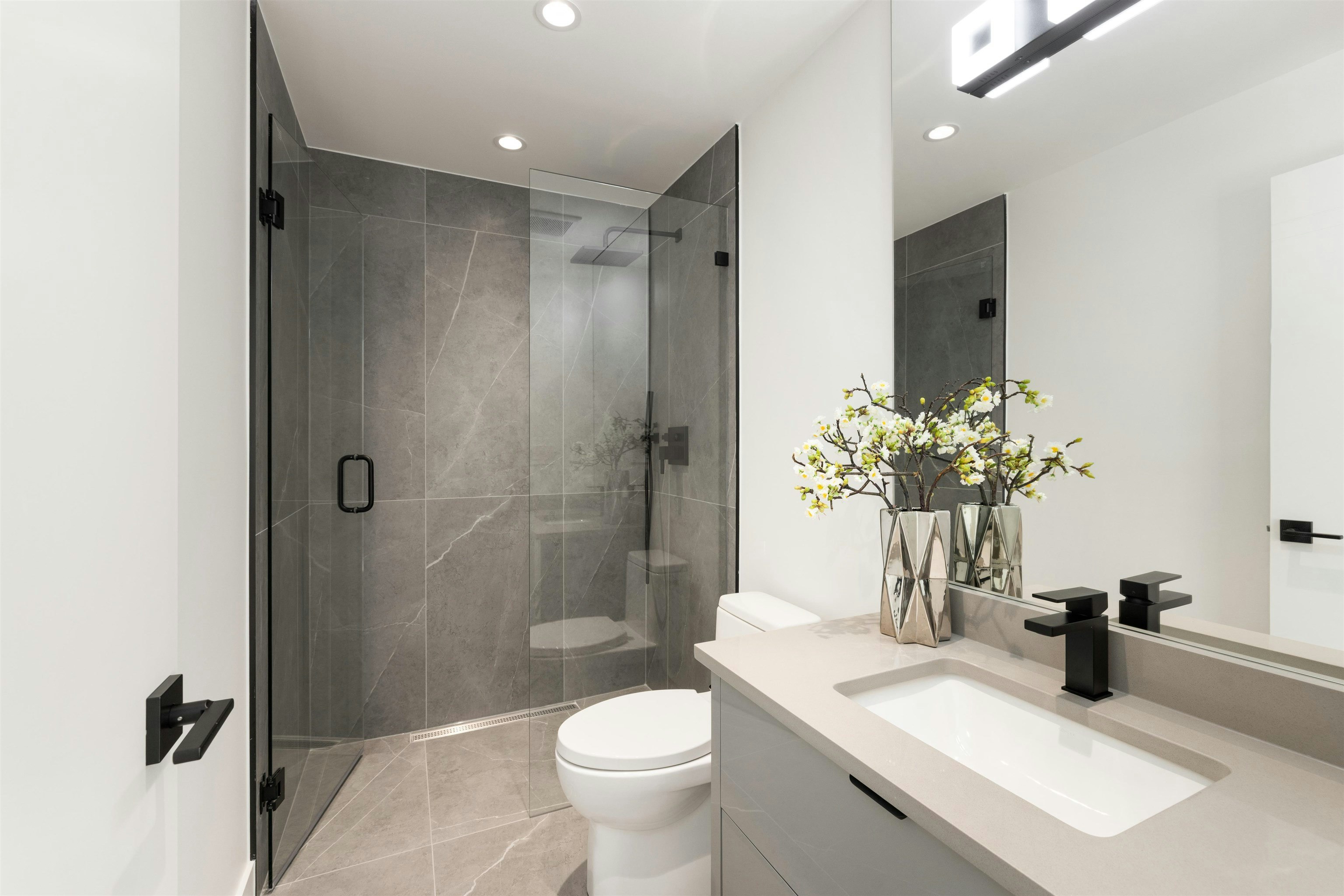 806 Montroyal Boulevard, North Vancouver, BC, V7R 2G6 - 23