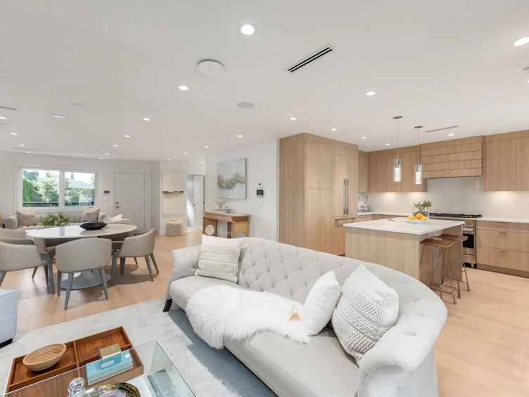 806 Montroyal Boulevard, North Vancouver, BC, V7R 2G6 - 11