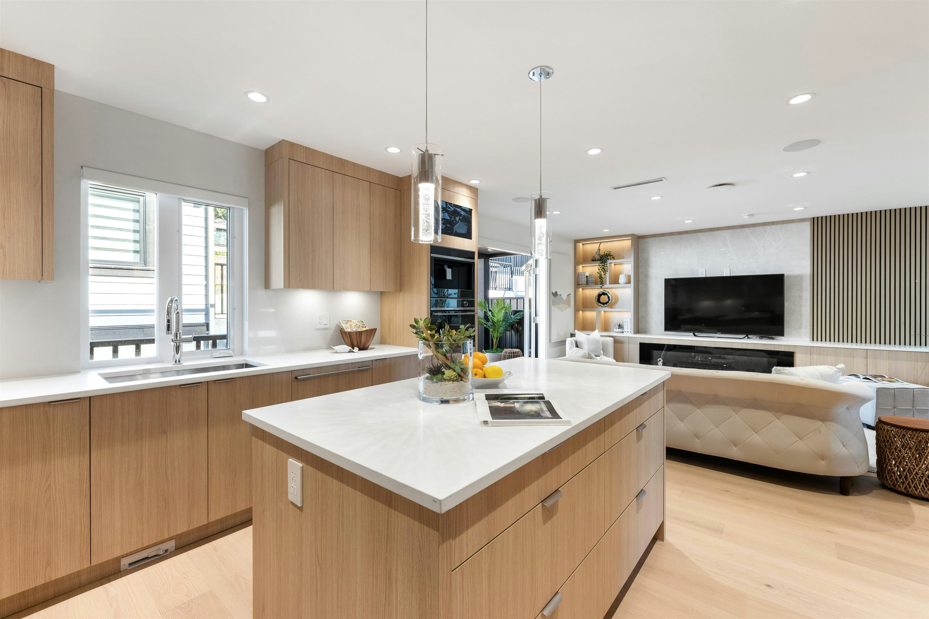 806 Montroyal Boulevard, North Vancouver, BC, V7R 2G6 - 17