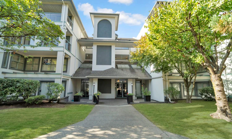 304A-7025 Stride Avenue