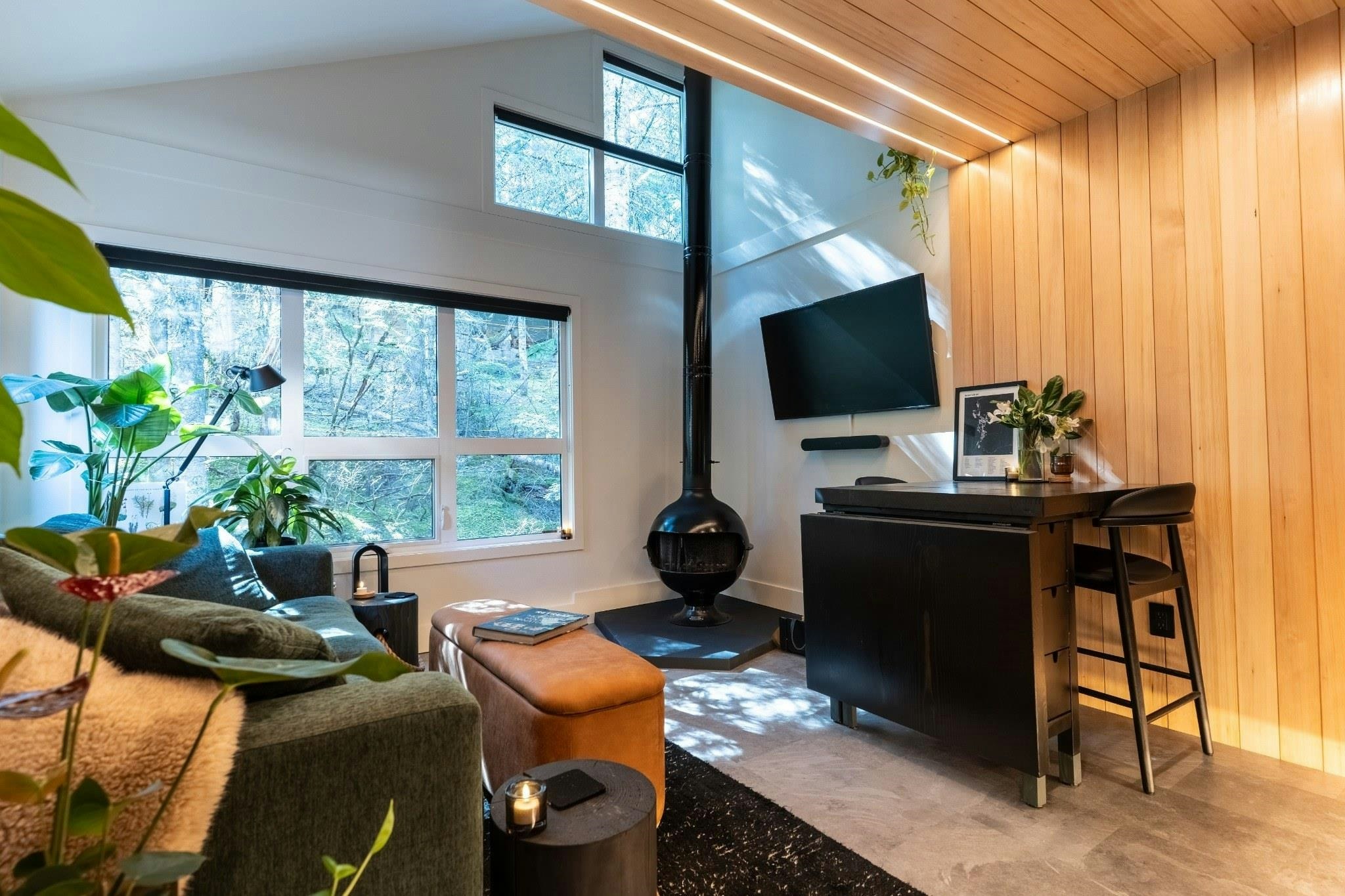 3-2158 Sarajevo Drive, Whistler, BC, V8E 0B5