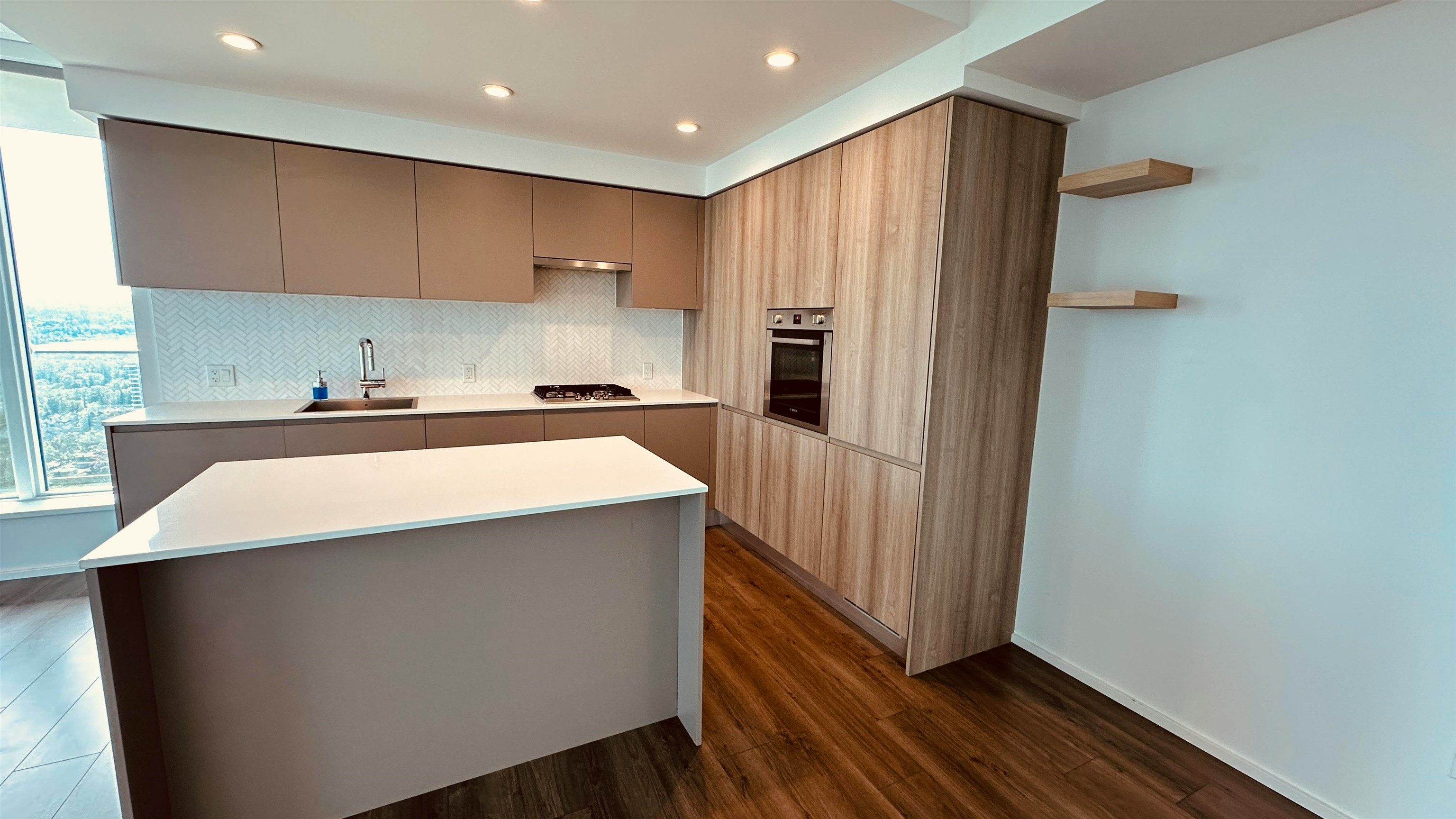 3xx7-3809 Evergreen Place, Burnaby, BC, V3J 0M1 - 2