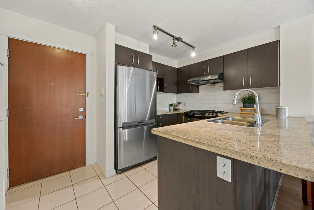 108-9299 Tomicki Avenue, Richmond, BC, V6X 0C5 - 7