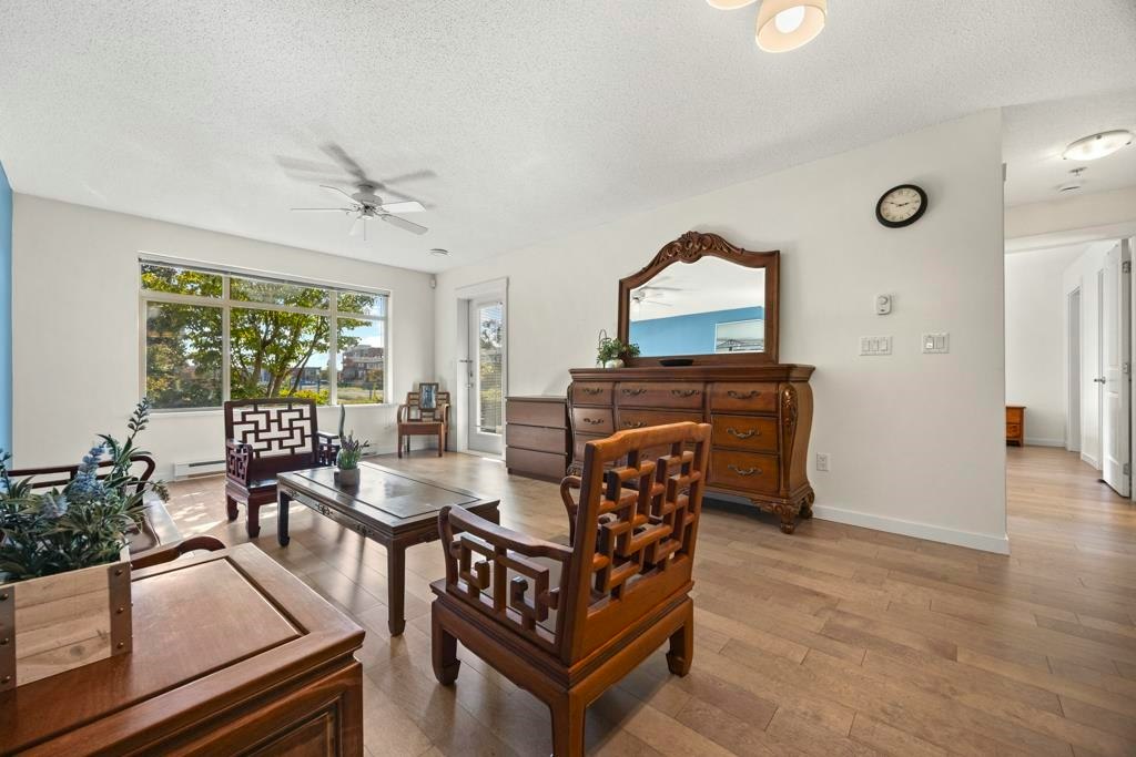 108-9299 Tomicki Avenue, Richmond, BC, V6X 0C5 - 8