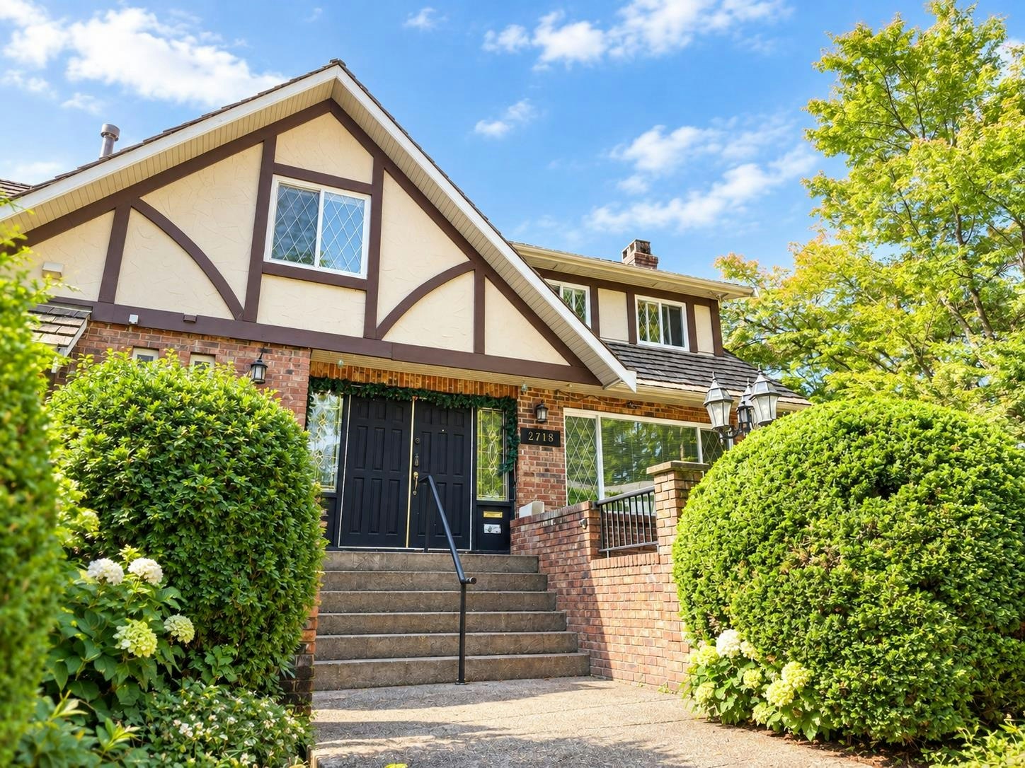 2718 Byron Place, North Vancouver, BC, V7H 2K8
