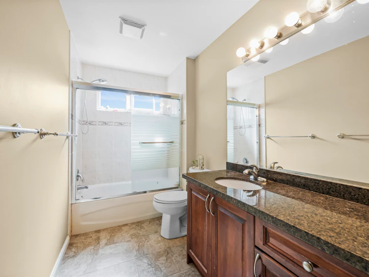 6012 124 Street, Surrey, BC, V3X 2C6 - 36