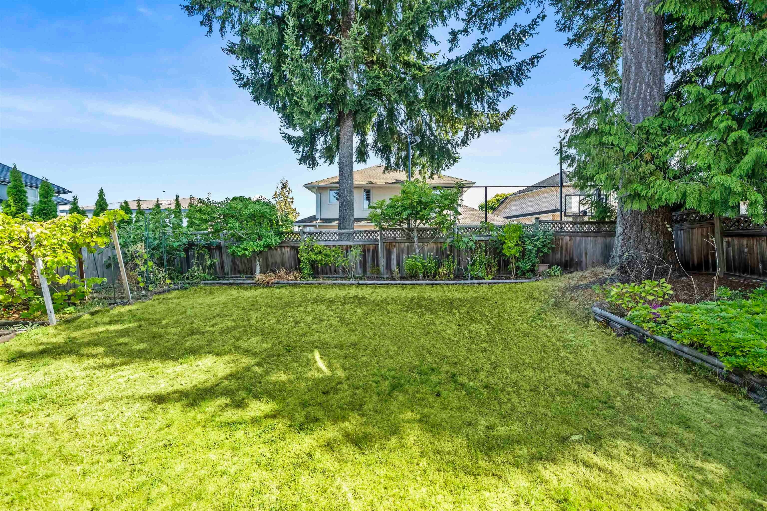 6012 124 Street, Surrey, BC, V3X 2C6 - 10