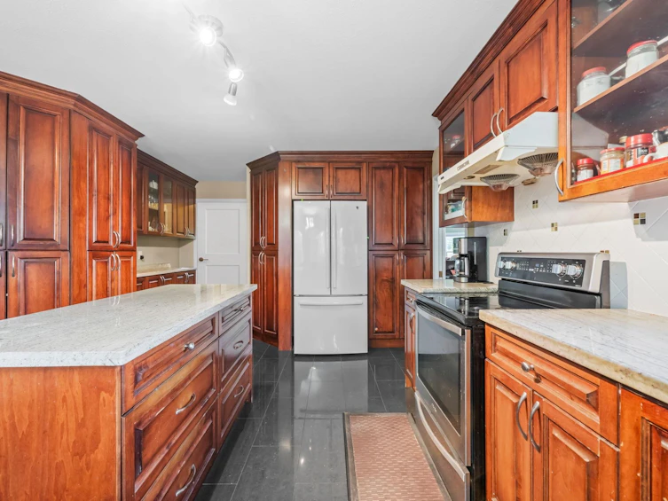 6012 124 Street, Surrey, BC, V3X 2C6 - 18