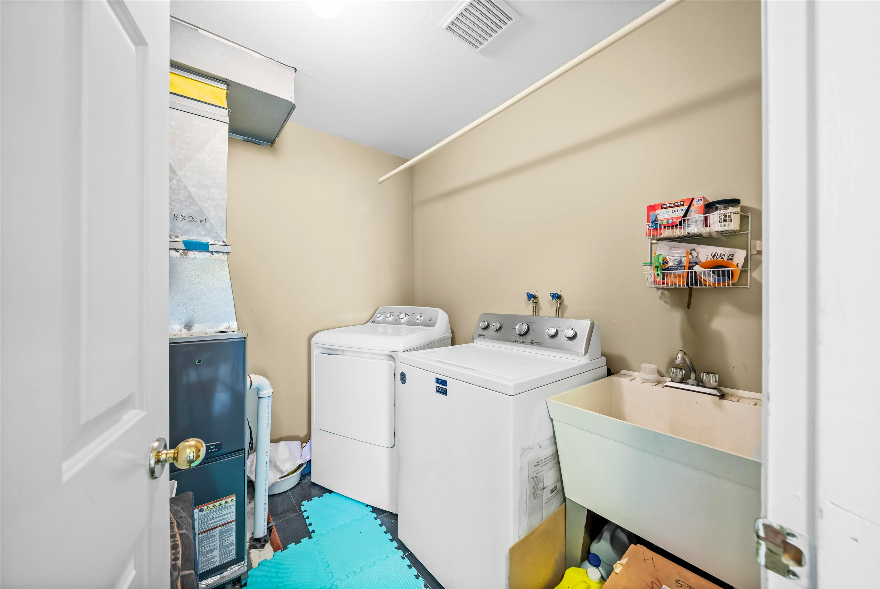 6012 124 Street, Surrey, BC, V3X 2C6 - 37